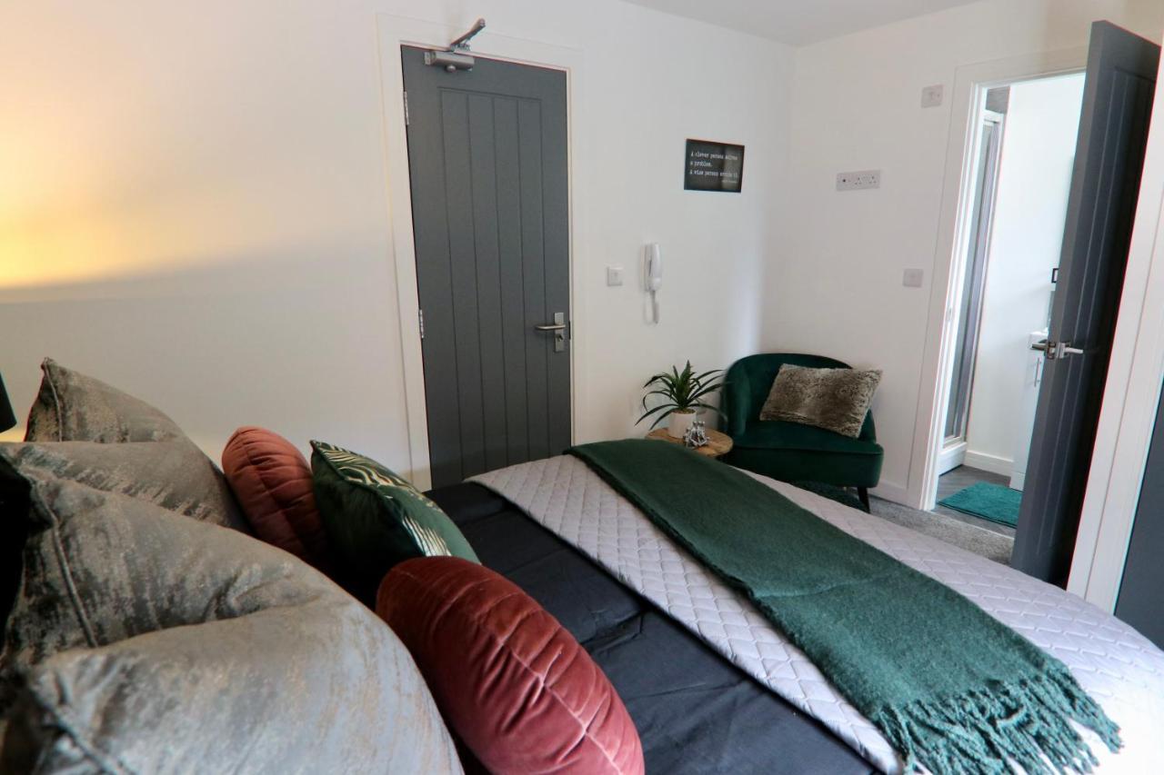 Boutique 5 Bed Home On Birdwell Road - Free Parking Sheffield Exterior foto