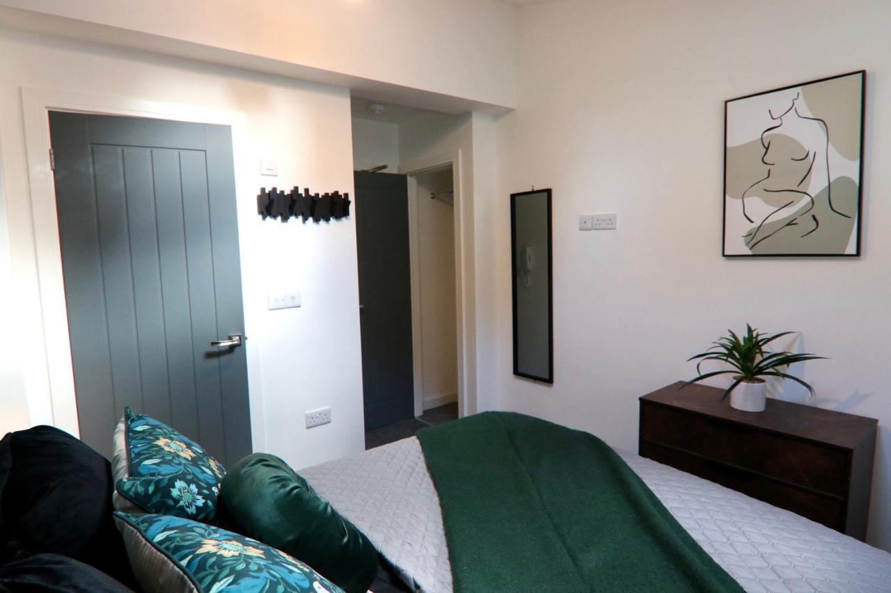 Boutique 5 Bed Home On Birdwell Road - Free Parking Sheffield Exterior foto